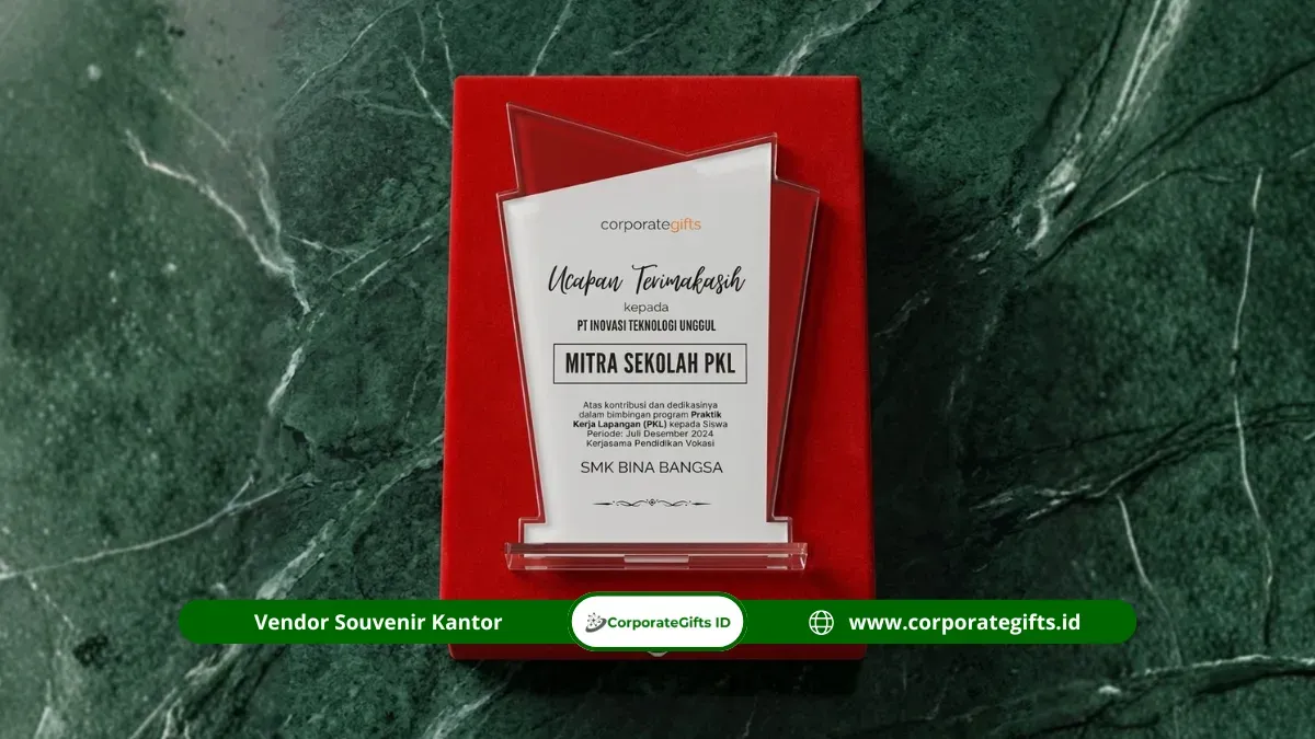 Rekomendasi Souvenir Terbaik untuk Lembaga Mitra Sekolah - CorporateGifts.ID